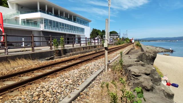雨晴海岸～五箇山合掌造りの記事動画