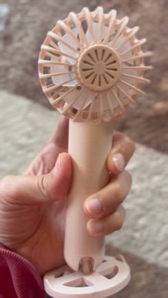 【レビュー】マグネット式手持ち扇風機の記事動画