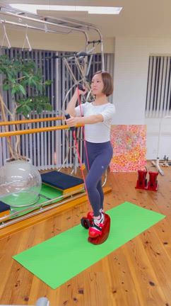 疲れにくい足作りは足裏と背中から！の記事動画