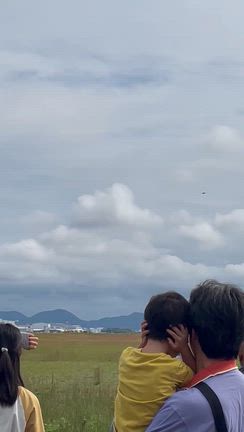 岐阜基地航空祭とあなたを殺す旅の記事動画