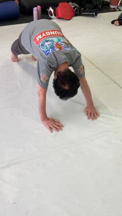 （90歳！何歳でも大事！運動習慣✨）の記事動画