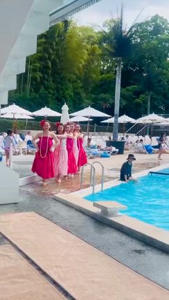 今日は、HOTEL NEW OTANI　フラショウ*:..｡o○☆ﾟ･:,｡*:..｡o○☆の記事動画