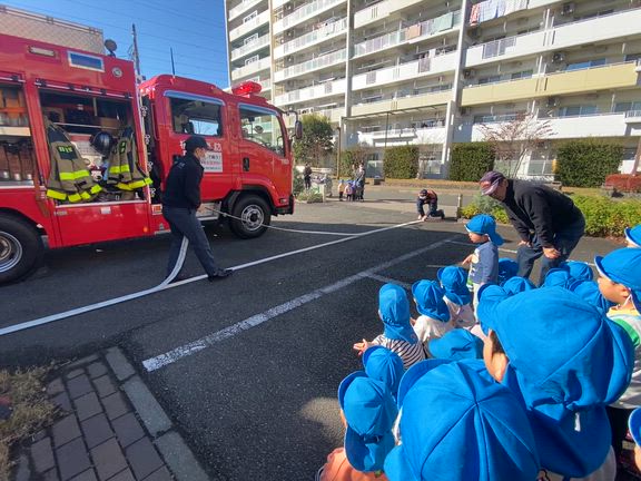 ★年少〜消防車が来てくれたよ♪〜の記事動画