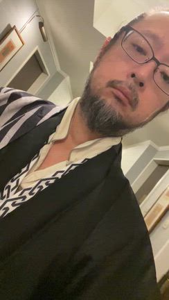 銀座の常宿からの朝の銀ブラ？　雨を吹き飛ばす黒留留道中。お天道様に感謝。の記事動画