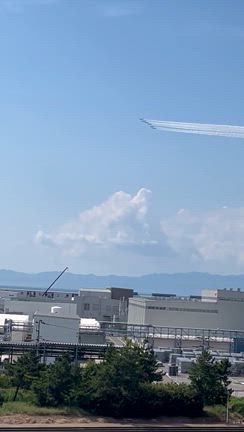 貝塚・岸和田・泉佐野周辺で書道教室をお探しの方へ｜大阪でブルーインパルスが飛んだ日の記事動画