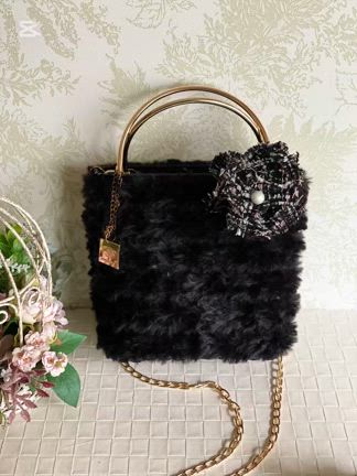 日本橋三越カルチャー、ツーウェイファーバッグとツイードコサージュのレッスンのご紹介の記事動画