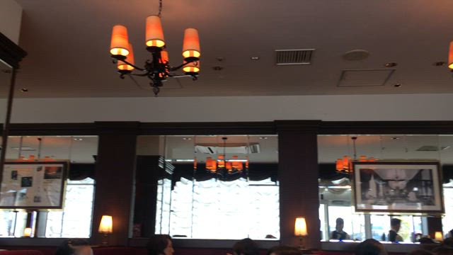 表参道のカフェラントマン♡の記事動画