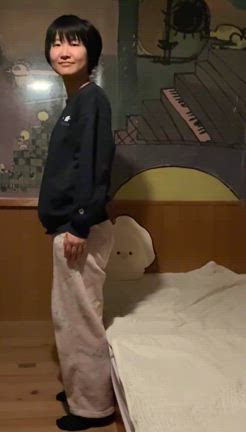 今すぐやめて！　ギックリ腰・股関節痛まっしぐらな椅子への座り方の記事動画