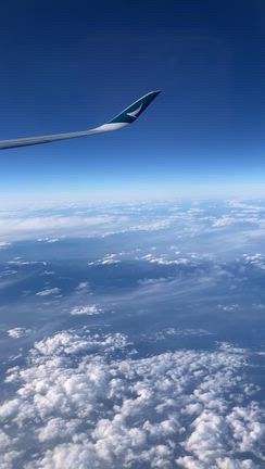 日本からロンドン編　キャセイほんとありがとー！の記事動画