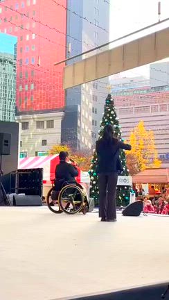 TENJIN CHRISTMAS MARKET@福岡市役所ふれあい広場の記事動画