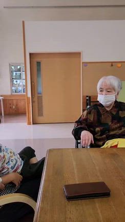 姉から特別養護老人ホーム白嶺の面会の動画が届きましたの記事動画
