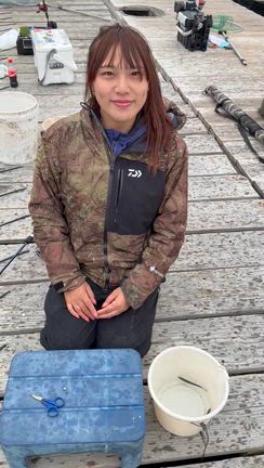 サーモンコーナーはカタクチイワシで釣れてますの記事動画