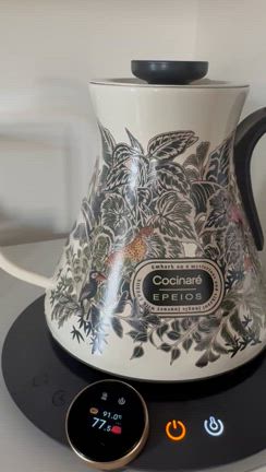 SNSで流行のお菓子にハマるの記事動画