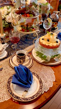 ●「ベーカリー＆グリル　沢村」のパンで☆おうちブランチの記事動画