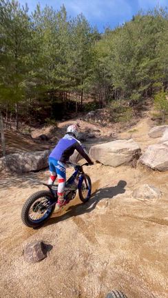 ☆本調子ではないが、元気にトライアル☆の記事動画