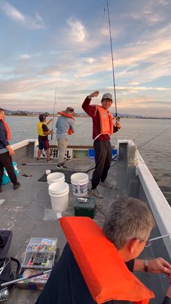 まだまだ釣れちゃうキス釣りの記事動画