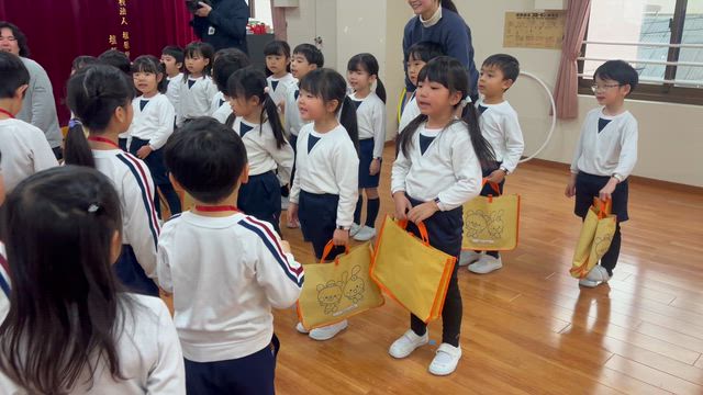 保護者会総会 全体懇談会の記事動画