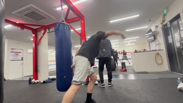 ボクシングトレ…モンチュターへの道、104回目。　の記事動画