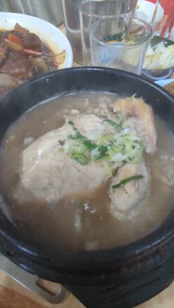 バンバンチョントンの参鶏湯サムゲタン♡の記事動画