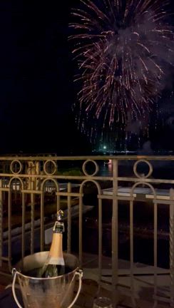 ＜スイス旅行＞⑤建国記念花火と雷の共演の記事動画