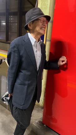 【脳天ハイマー】常識を超える介護！実話から生まれた感動の舞台の記事動画