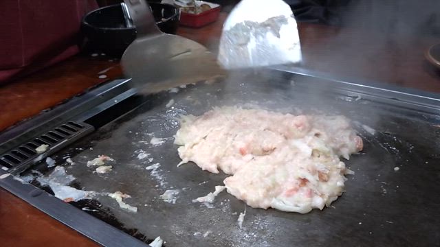 東京旅★もんじゃ焼き初体験♡の記事動画