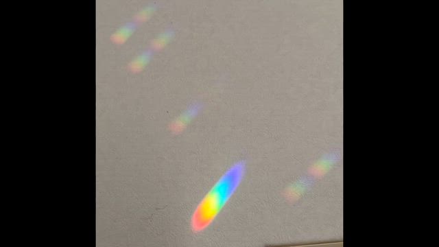 ◆〈元気になる動画〉揺れる虹でチャクラ活性化の記事動画