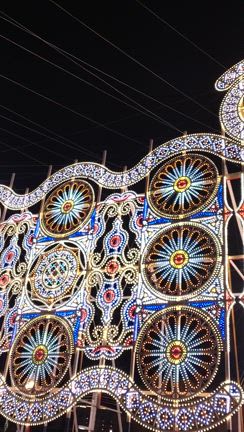 神戸ルミナリエ２０２５の記事動画