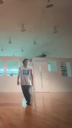 スマイルダンススクール新春WORKSHOP！！の記事動画