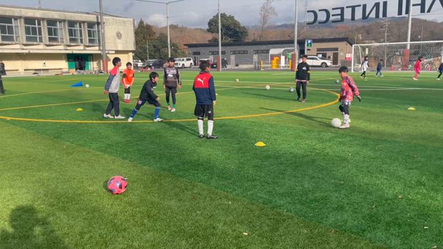 サッカーアスリート合宿の記事動画