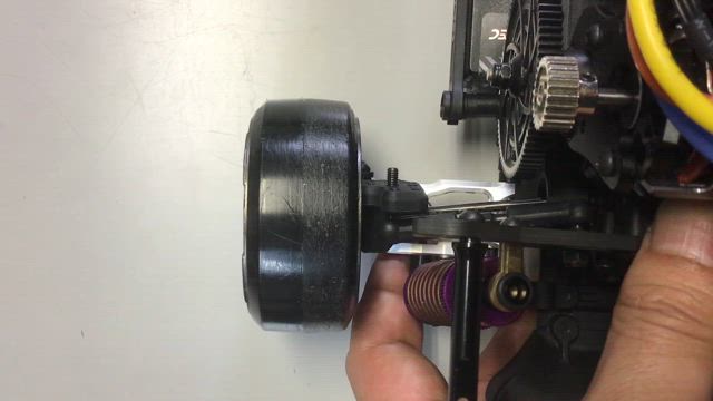 VCAロアアーム　バンプ変化　その２の記事動画