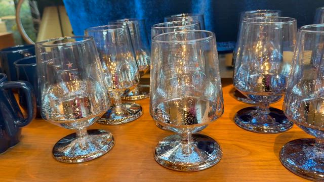 【スタバ中目黒リザーブロースタリー東京】 赤い封筒と、ロースタリーの朝パト記録の記事動画