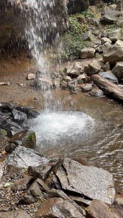 シャスタ旅行 Day1: Hedge Creek Fallsの記事動画