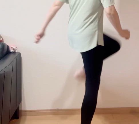 インナーは体の土台！骨盤底筋レギンスで姿勢が整えて、防寒対策も！の記事動画