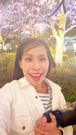 お肉屋さんの肉団子です！お花見に間に合います！の記事動画