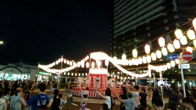 盆踊りとの記事動画