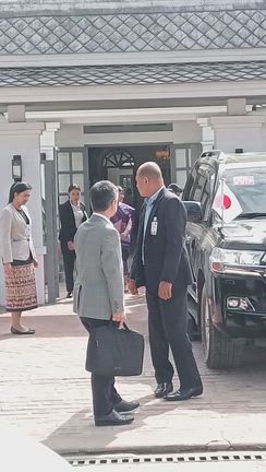 愛子さま　ルアンパバーンへいらっしゃいませ!!の記事動画