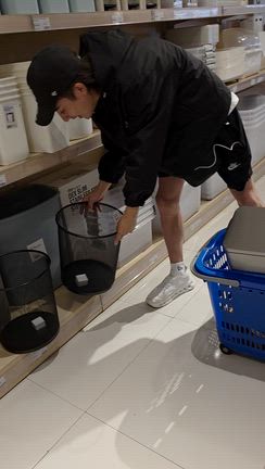 人より100倍時間がかかる弟の思考の記事動画