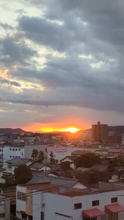 鳥取＆島根の旅⑦（出雲の初日の出＆ナイトウェア）の記事動画