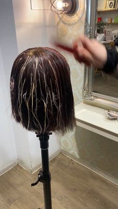 『ピンク流行ってるんですか⁈』&amp;定休日のレッスン♪…の記事動画