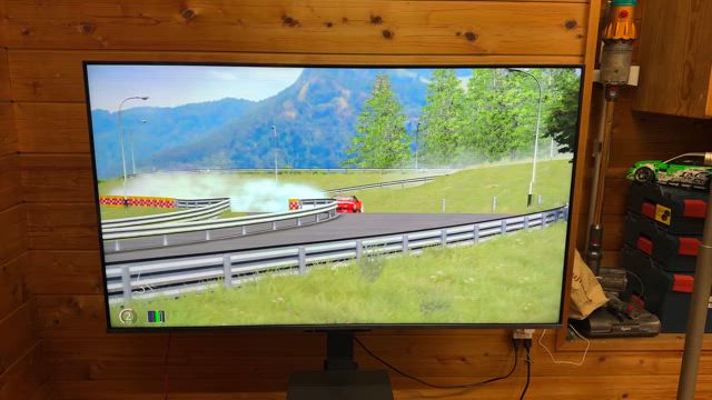 エアコンとSIMの記事動画