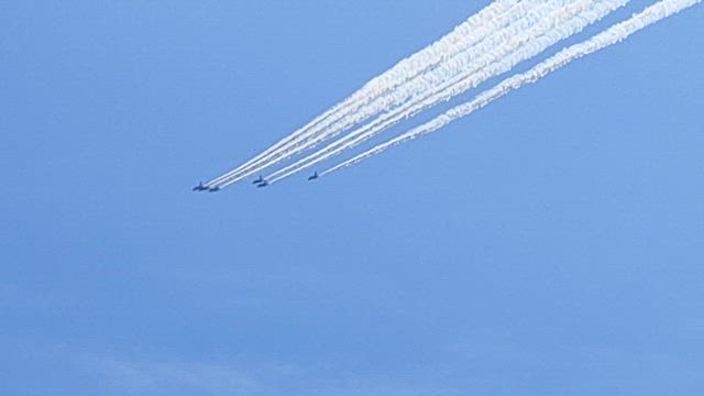 今日のブルーインパルス✈✈✈の記事動画