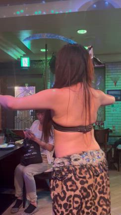 ベリーダンスとインド料理の記事動画