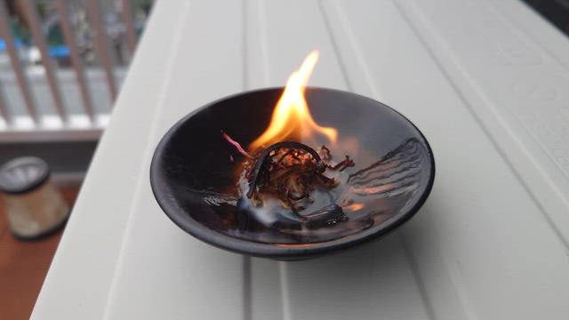 お迎え火の記事動画