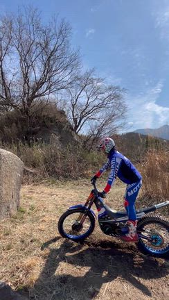 ☆懐かしきラインと、バイクの進歩☆の記事動画