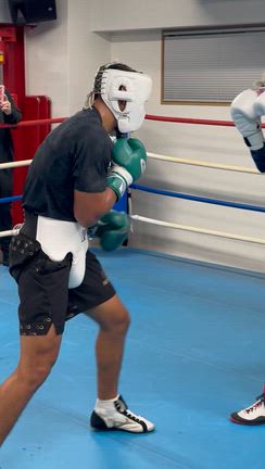 Mounir8Rスパーリング！の記事動画