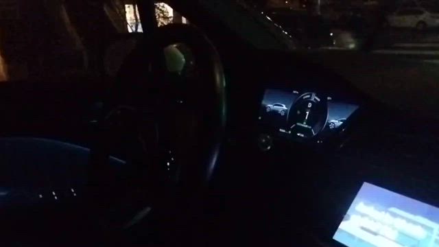 アメリカすげー！無人の車が普通に走ってるのね。忘年会で体調悪くなるシーズン。の記事動画