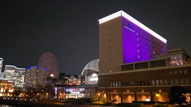 クリスマスマーケットみなとみらい✨の記事動画