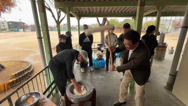 餅つきの記事動画