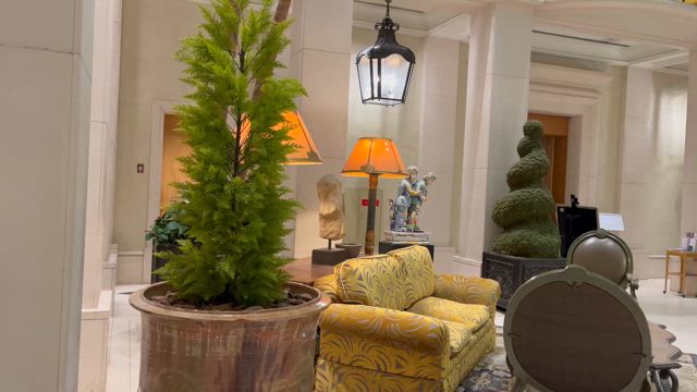 ホテル阪急インターナショナル♡４の記事動画